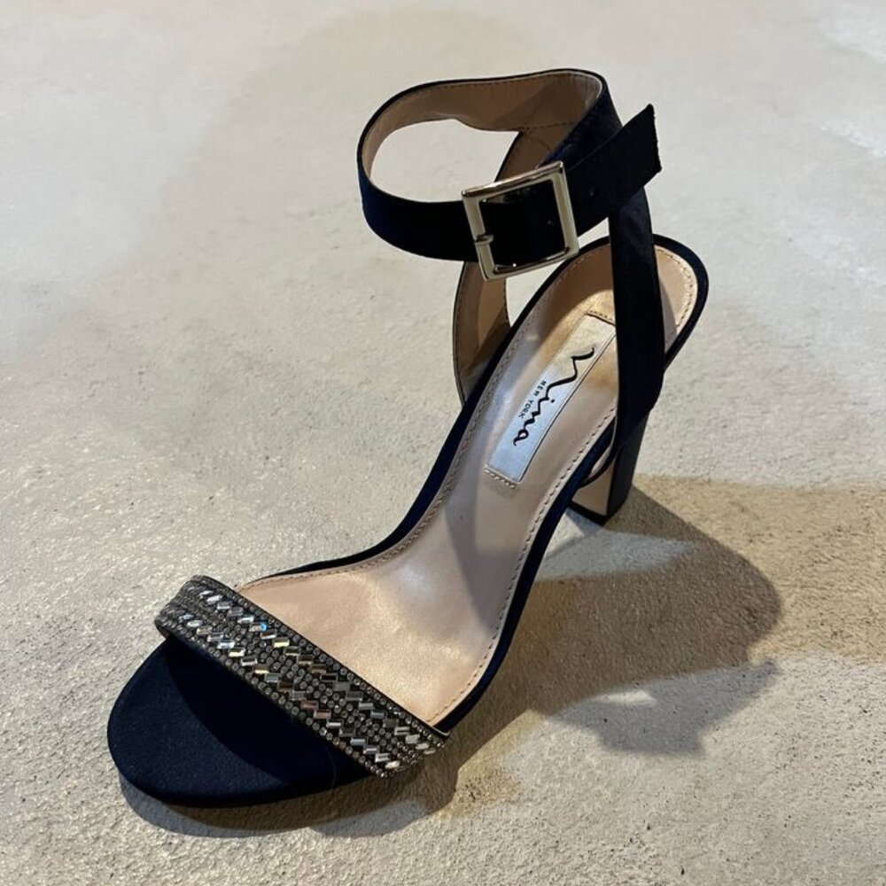 Nina Navy Heels